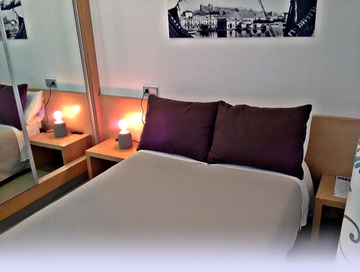 קרבונראס Hotel Alboran מראה חיצוני תמונה